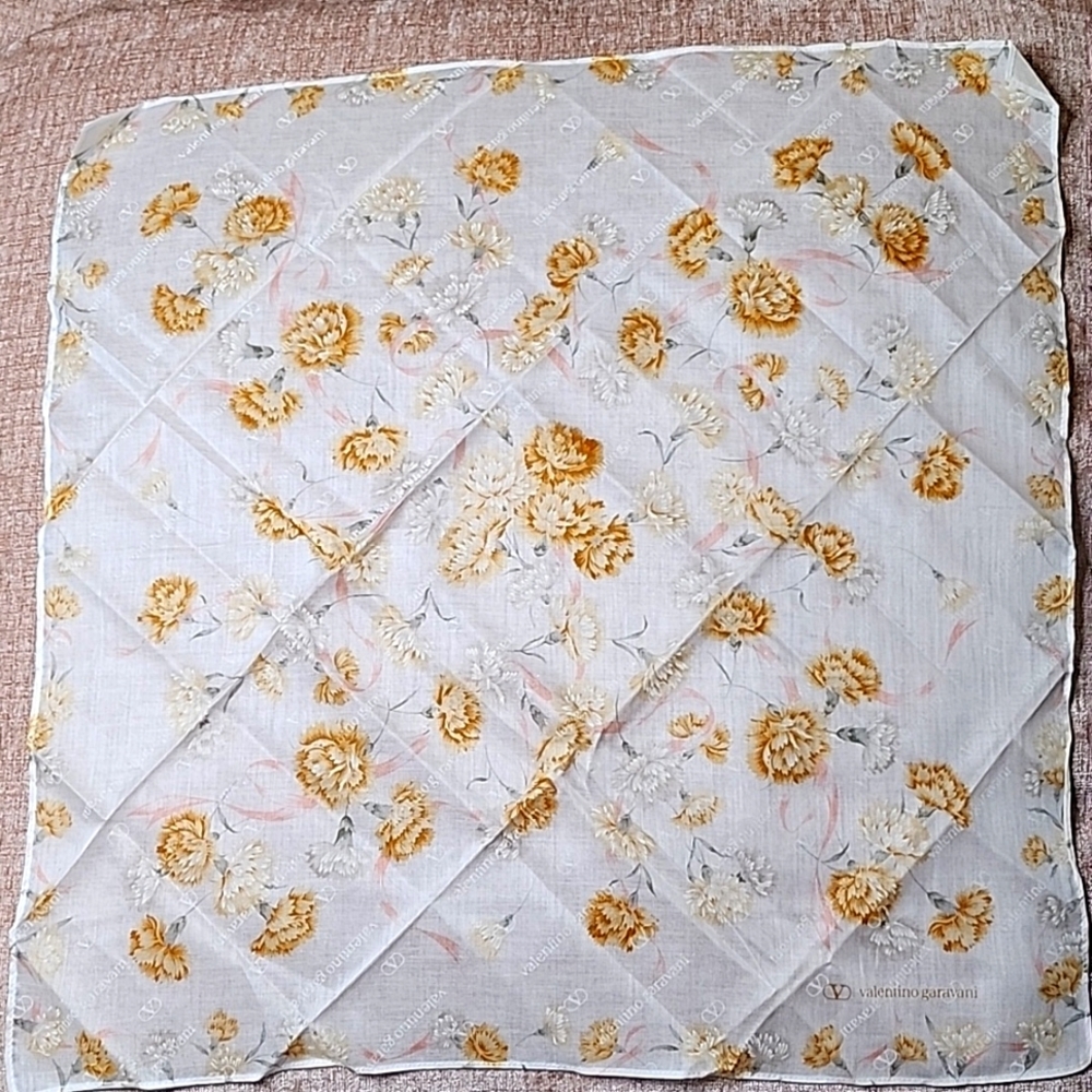 Valentino Garavani 💯 Authentic Handkerchief Cotton #14